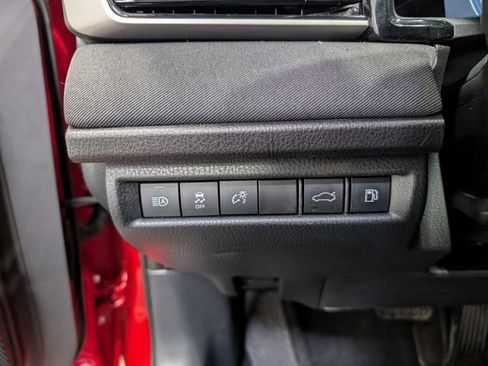 Used 2025 Toyota Camry LE image 19