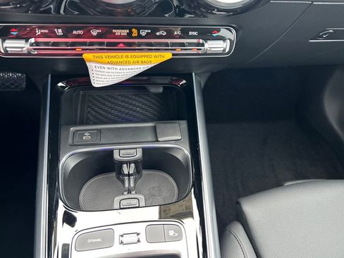 New 2026 Mercedes-Benz GLA 250 4MATIC image 13