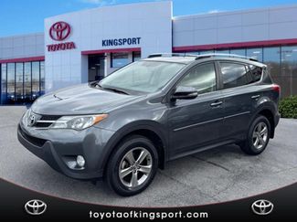Used 2015 Toyota RAV4 XLE video 1