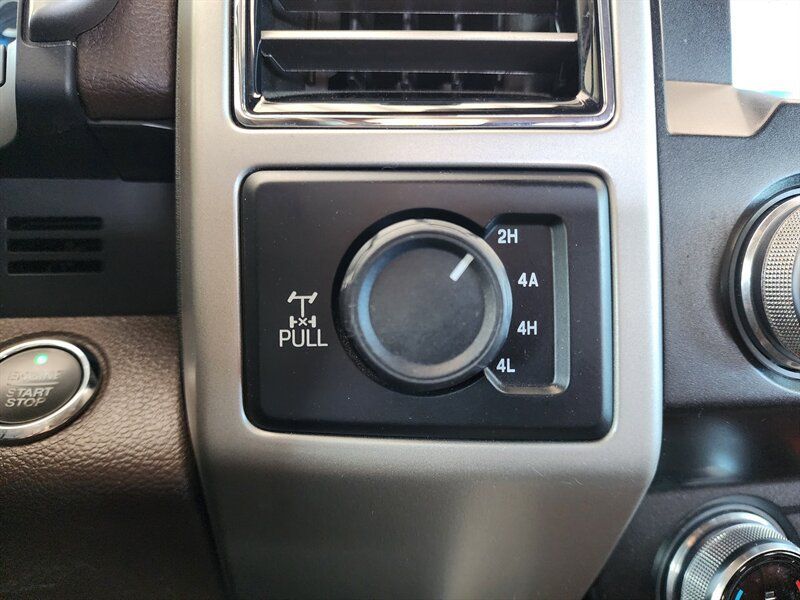 Used 2019 Ford F150 King Ranch w/ Equipment Group 601A Luxury AWD/4WD image 37