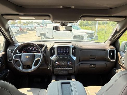 Used 2021 Chevrolet Silverado 1500 LTZ w/ LTZ Premium Package AWD/4WD image 13