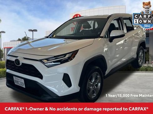 Used 2025 Toyota RAV4 XLE FWD image 2