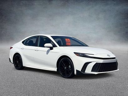 Used 2025 Toyota Camry SE
