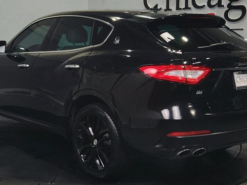Used 2019 Maserati Levante AWD/4WD image 9
