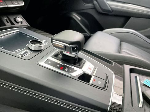 Used 2019 Audi SQ5 Prestige AWD/4WD image 17