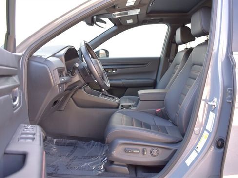 Used 2025 Honda CR-V Sport-L image 10