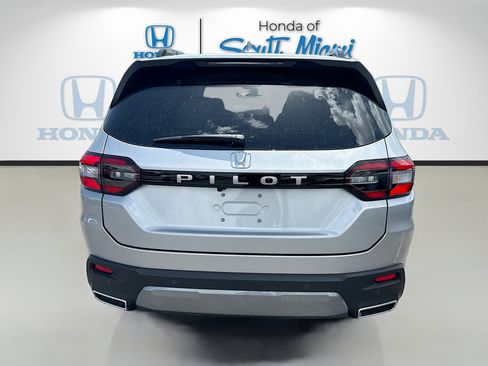 New 2026 Honda Pilot EX-L image 6