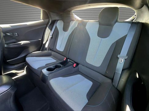 Used 2019 Hyundai Veloster 2.0 FWD image 14