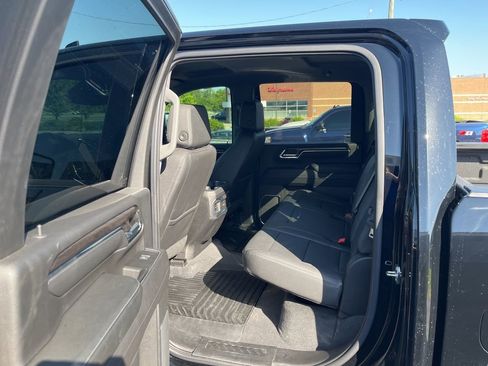 Used 2024 Chevrolet Silverado 2500 LTZ w/ LTZ Plus Package AWD/4WD image 10