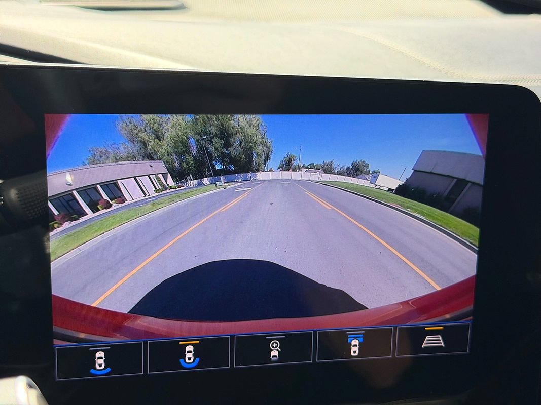 Used 2021 Chevrolet Corvette Stingray Premium Cpe w/ Z51 Performance Package RWD image 25