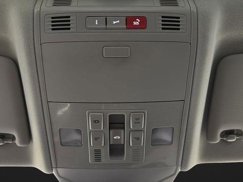 Used 2023 Volkswagen Jetta SEL FWD image 33