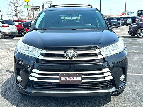 Used 2018 Toyota Highlander Plus image 11