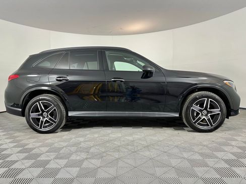 Used 2026 Mercedes-Benz GLC 300 4MATIC image 28