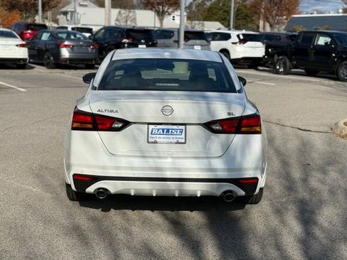 New 2025 Nissan Altima 2.5 SL image 6