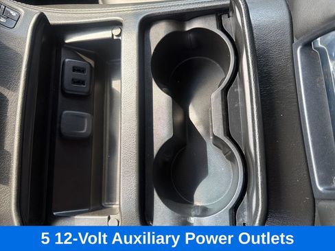 Used 2019 Chevrolet Tahoe Premier AWD/4WD image 22