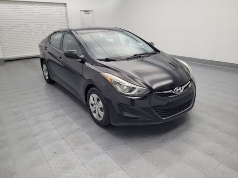 Used 2016 Hyundai Elantra SE FWD image 13