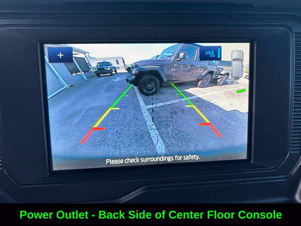 Used 2023 Ford Bronco Badlands AWD/4WD image 16
