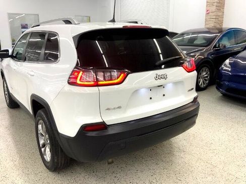 Used 2019 Jeep Cherokee Latitude Plus image 39