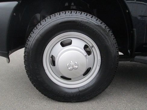 Used 2014 RAM 3500 Tradesman AWD/4WD image 12