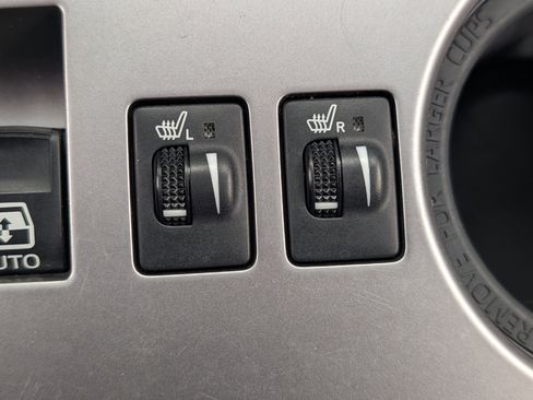 Used 2020 Toyota 4Runner SR5 Premium w/ Moonroof Package image 33