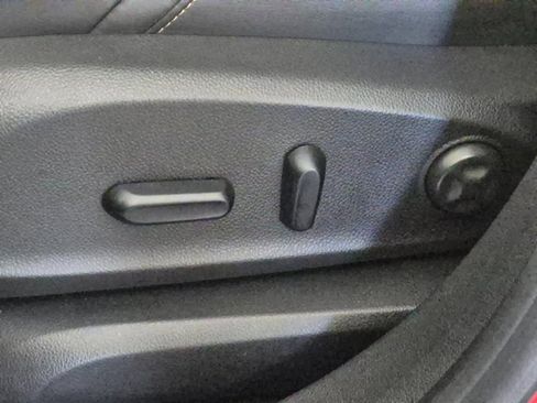 Used 2017 Buick Envision Premium image 15