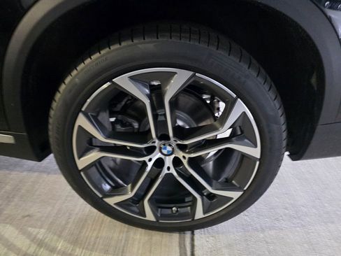 New 2026 BMW X5 sDrive40i w/ Climate Comfort Package RWD image 6