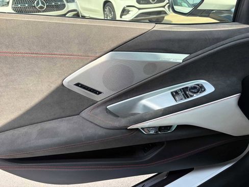 Used 2023 Chevrolet Corvette Stingray Premium Cpe w/ Z51 Performance Package image 12