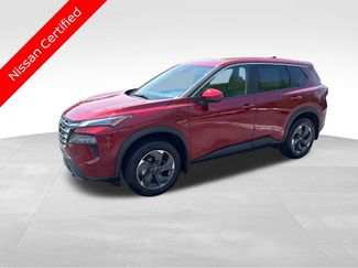Used 2025 Nissan Rogue SV FWD video 2
