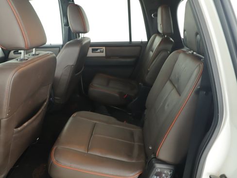 Used 2017 Ford Expedition EL King Ranch image 18