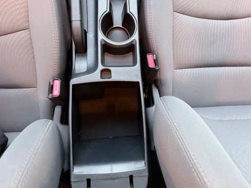 Used 2016 Hyundai Elantra SE FWD image 15