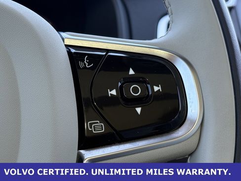 Certified 2024 Volvo XC90 B5 Plus w/ Protection Package Premier image 19