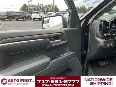 Used 2024 Chevrolet Silverado 1500 LT w/ Z71 Off-Road Package AWD/4WD image 7