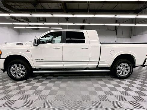 Used 2023 RAM 2500 Limited w/ Towing Technology Group AWD/4WD image 14