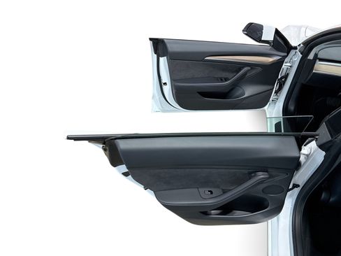 Certified 2023 Tesla Model 3 Long Range AWD/4WD image 10