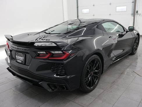 Used 2023 Chevrolet Corvette Stingray Premium Cpe w/ Z51 Performance Package image 5