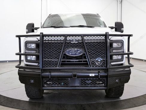 Used 2024 Ford F250 XL w/ STX Appearance Package AWD/4WD image 2