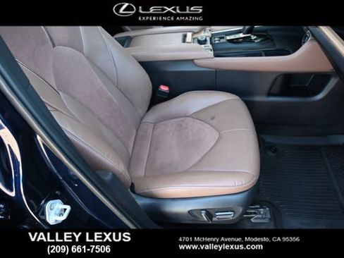 Used 2025 Toyota Grand Highlander AWD Hybrid image 21