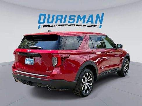 Used 2022 Ford Explorer ST-Line w/ Class IV Trailer Tow Package AWD/4WD image 2