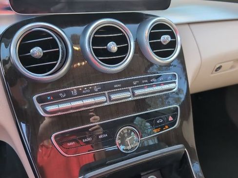 Used 2020 Mercedes-Benz C 300 Sedan image 18