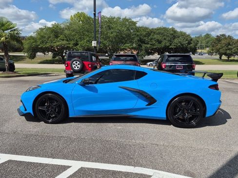 Used 2023 Chevrolet Corvette Stingray Preferred Cpe w/ 2LT RWD image 9
