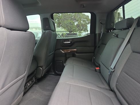 Used 2021 GMC Sierra 1500 SLE w/ Preferred Package AWD/4WD image 16