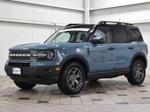 Used 2023 Ford Bronco Sport Badlands AWD/4WD image 3