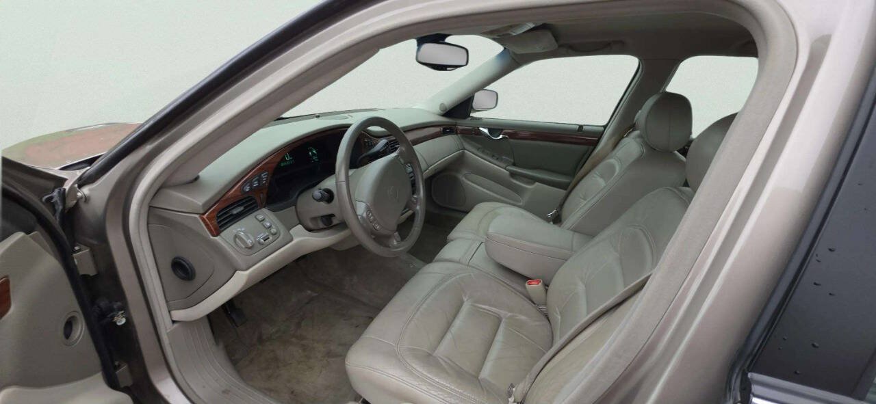 Used 2000 Cadillac De Ville w/ Comfort/Convenience Pkg FWD image 7