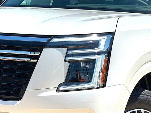 New 2026 Nissan Armada SL AWD/4WD image 4