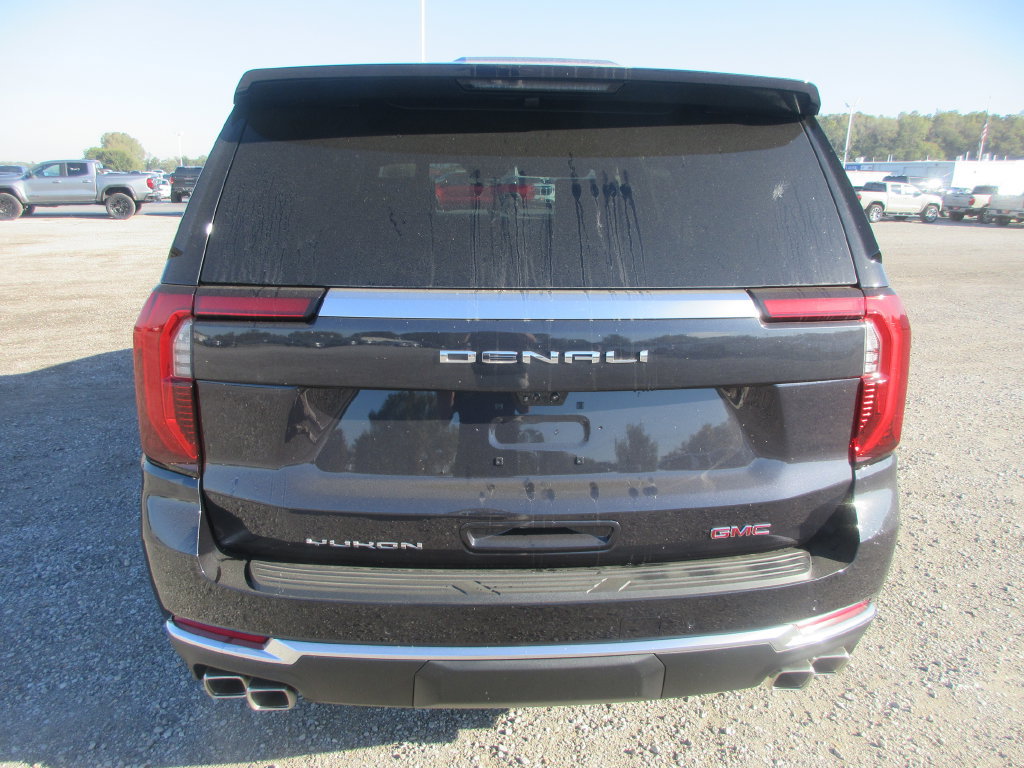 New 2027 GMC Yukon Denali w/ Denali Reserve Package AWD/4WD image 5