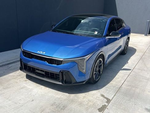 Used 2025 Kia K4 GT-Line w/ GT-Line Premium Package image 1