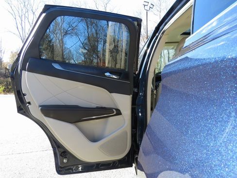 Used 2017 Lincoln MKC Reserve w/ Lincoln MKC Climate Package image 21