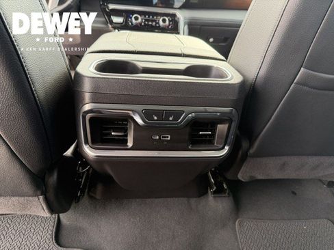 Used 2025 GMC Sierra 1500 Denali w/ Denali Reserve Package AWD/4WD image 36