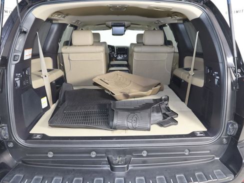 Used 2020 Toyota Sequoia Platinum AWD/4WD image 50