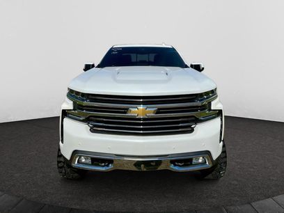 Used 2019 Chevrolet Silverado 1500 High Country w/ Technology Package